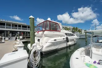 Thumbnail von Sea Ray 480 Motor Yacht Annas Cabana