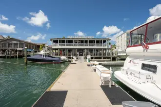 Thumbnail von Sea Ray 480 Motor Yacht Annas Cabana