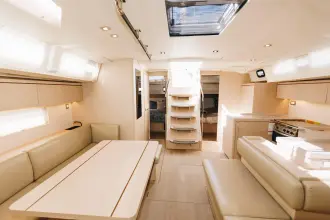 Thumbnail von Beneteau Oceanis 51.1