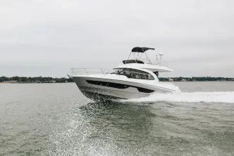 Beneteau Antares 11 Fly