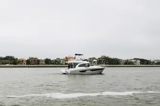 Thumbnail von Beneteau Antares 11 Fly
