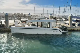 Thumbnail von Cruisers Yachts 38 VTR EC