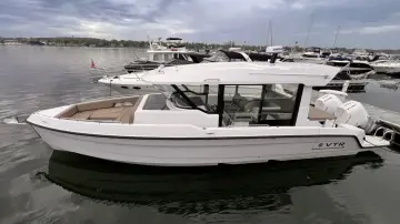 Thumbnail von Cruisers Yachts 38 VTR EC