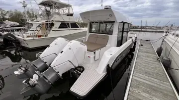 Thumbnail von Cruisers Yachts 38 VTR EC