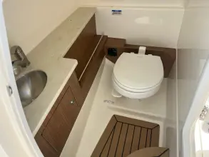 Thumbnail von Boston Whaler 270 Vantage