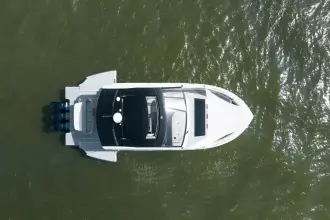 Thumbnail von Cruisers Yachts 50 GLS OB