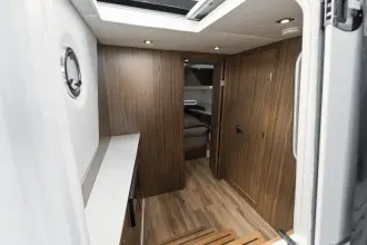 Thumbnail von Cruisers Yachts 50 GLS OB