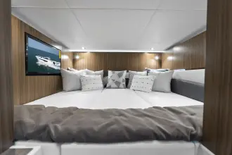 Thumbnail von Cruisers Yachts 50 GLS OB