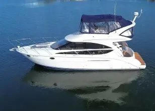 Thumbnail von Meridian 391 Motor Yacht Summer Wind