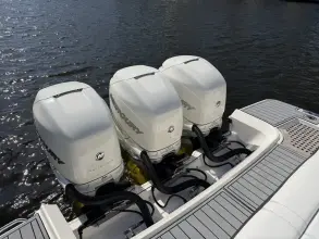 Thumbnail von Sea Ray SLX 400 Outboard
