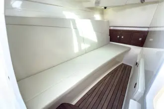 Thumbnail von Boston Whaler 320 Vantage