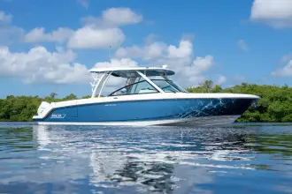 Thumbnail von Boston Whaler 320 Vantage