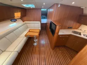 Thumbnail von Tiara Yachts 4200 Open Sachschaden