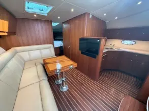 Thumbnail von Tiara Yachts 4200 Open Sachschaden
