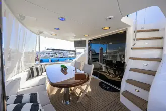 Thumbnail von Lazzara Yachts 68