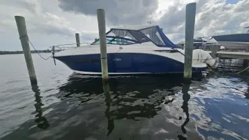 Sea Ray 320 Sundancer Outboard