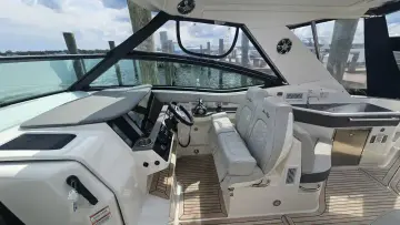 Thumbnail von Sea Ray 320 Sundancer Außenborder