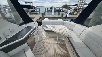Thumbnail von Sea Ray 320 Sundancer Außenborder