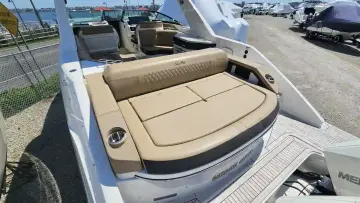 Thumbnail von Sea Ray SLX 310 Außenborder