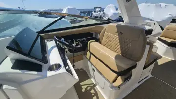 Thumbnail von Sea Ray SLX 310 Außenborder