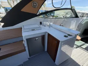 Thumbnail von Cruisers Yachts 38 GLS Güney