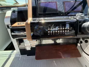 Thumbnail von Cruisers Yachts 38 GLS Güney