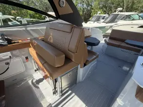 Thumbnail von Cruisers Yachts 38 GLS Güney
