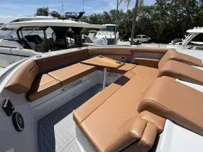 Thumbnail von Cruisers Yachts 38 GLS Güney