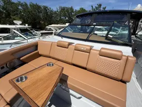 Thumbnail von Cruisers Yachts 38 GLS Güney