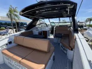 Thumbnail von Cruisers Yachts 38 GLS Güney