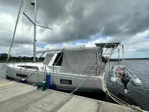 Beneteau Oceanis 46.1 Chasing Summer