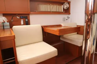 Thumbnail von Beneteau Oceanis 41 RETOX