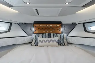 Thumbnail von Tiara Yachts 43LE