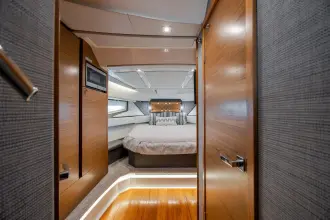 Thumbnail von Tiara Yachts 43LE