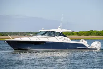 Thumbnail von Tiara Yachts 43LE
