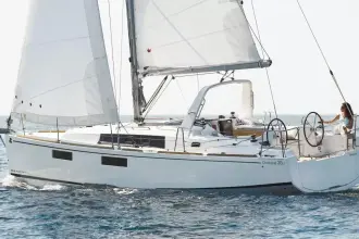 Thumbnail von Beneteau Oceanis 35.1
