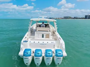 Thumbnail von Boston Whaler 420 Outrage