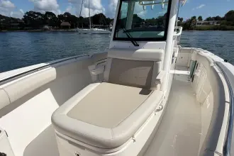 Thumbnail von Boston Whaler 280 Outrage