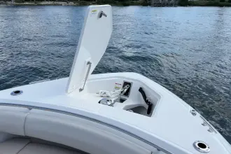 Thumbnail von Boston Whaler 280 Outrage