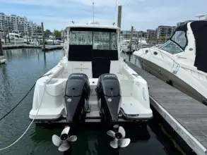 Thumbnail von Boston Whaler 315 Conquest