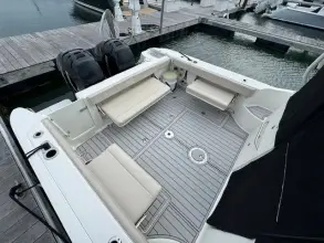 Thumbnail von Boston Whaler 315 Conquest