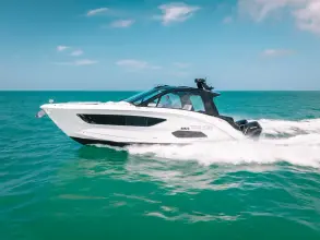 Thumbnail von Sea Ray 370 DA-OB