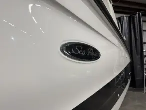 Thumbnail von Sea Ray SLX 350