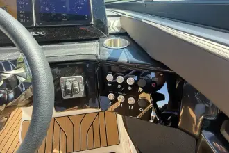 Thumbnail von Sea Ray SLX 260 Außenborder