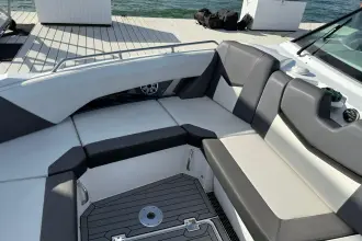 Thumbnail von Cruisers Yachts 338 CX-OB Cruisers 338 CX-OB 2021