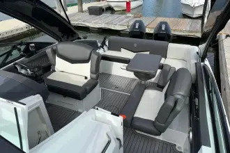 Thumbnail von Cruisers Yachts 338 CX-OB Cruisers 338 CX-OB 2021