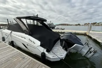 Thumbnail von Cruisers Yachts 338 CX-OB Cruisers 338 CX-OB 2021