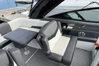 Thumbnail von Cruisers Yachts 338 CX-OB Cruisers 338 CX-OB 2021
