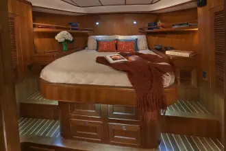 Thumbnail von Helmsman Trawlers 43e Pilothouse Helmsman Trawlers 43E PILOTHOU Salon Express 2027