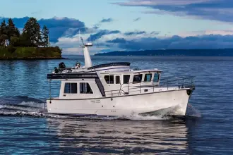 Thumbnail von Helmsman Trawlers 43e Pilothouse Helmsman Trawlers 43E PILOTHOU Salon Express 2027